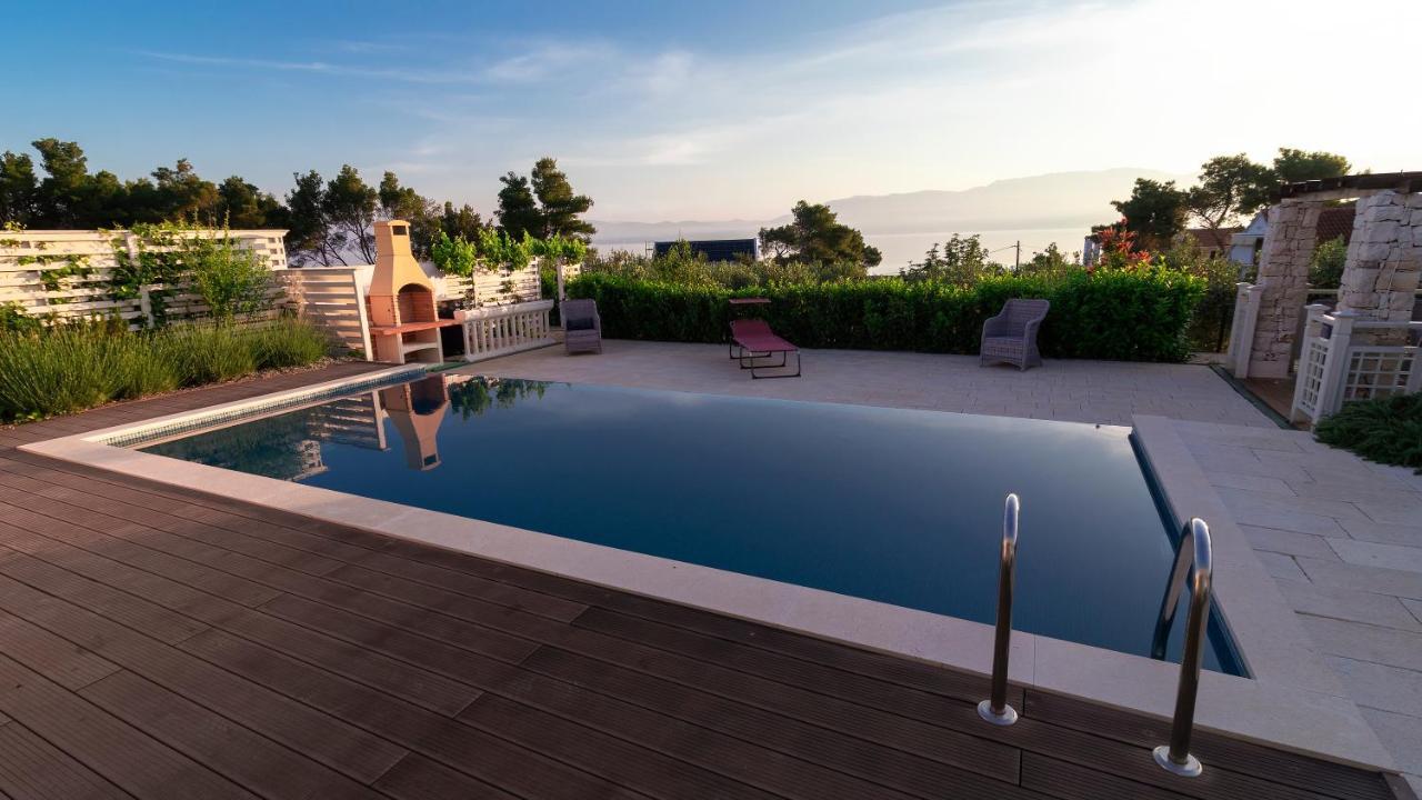 Sea Cats' Villas Sutivan Buitenkant foto