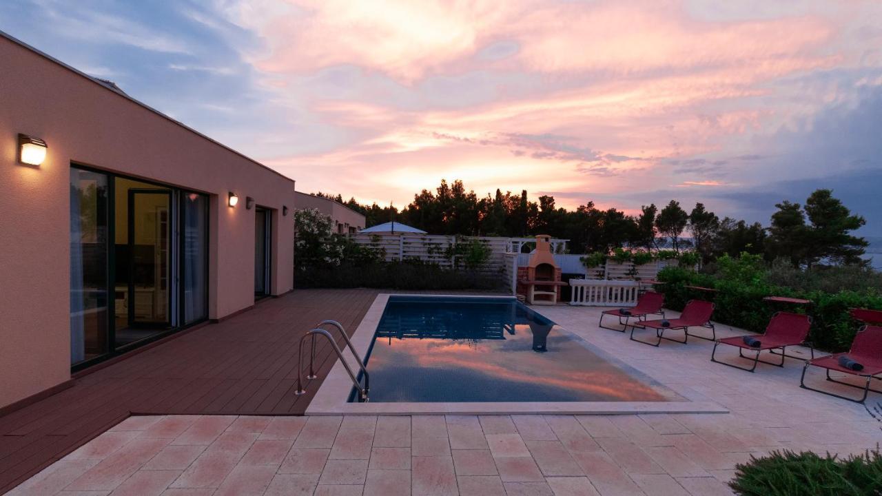 Sea Cats' Villas Sutivan Buitenkant foto