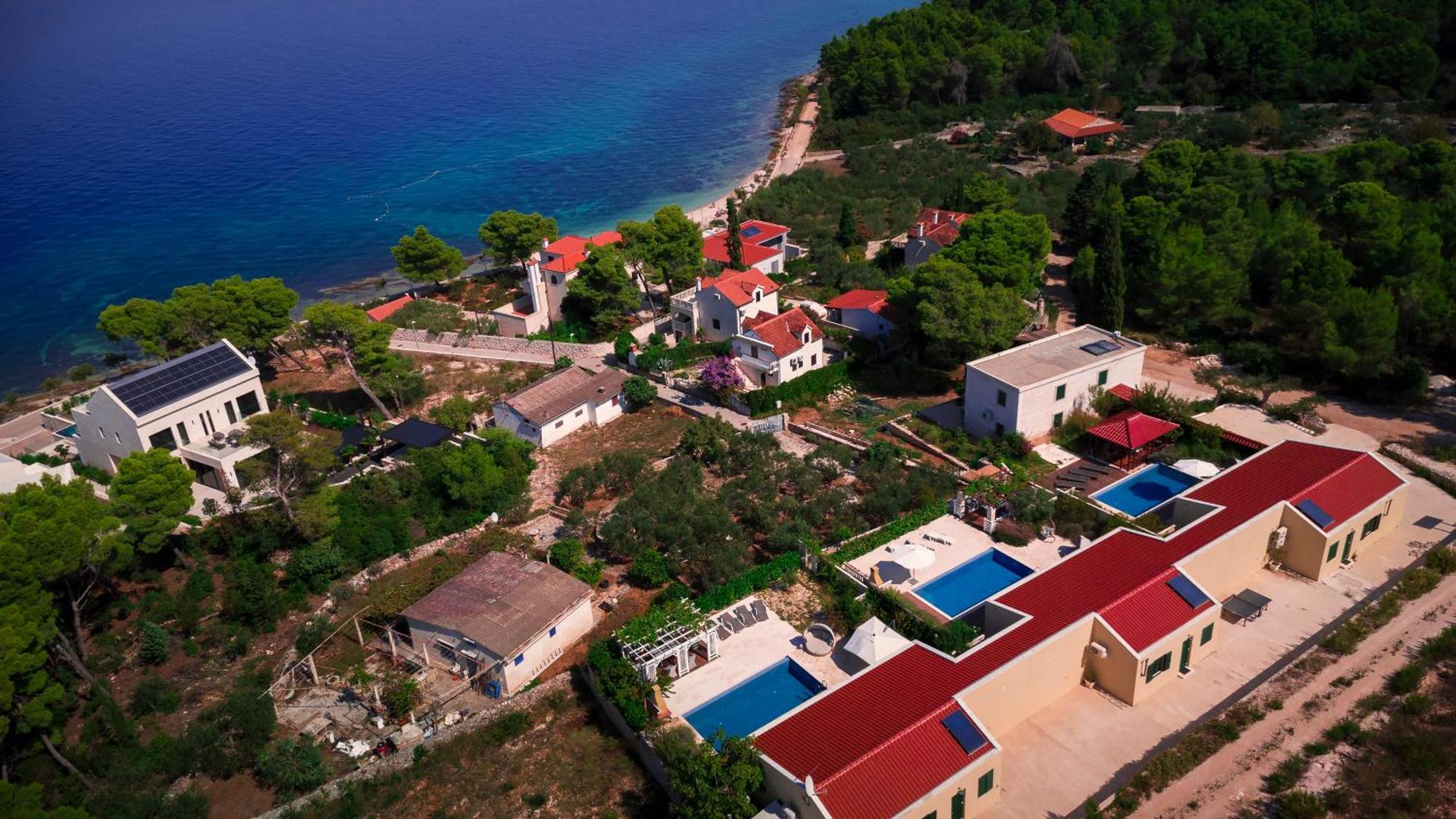 Sea Cats' Villas Sutivan Buitenkant foto